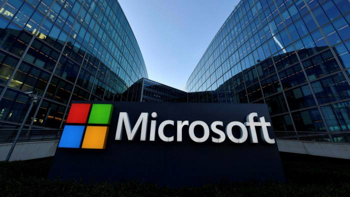 Microsoft Lays Off 830 Workers Amid Strategic Restructuring